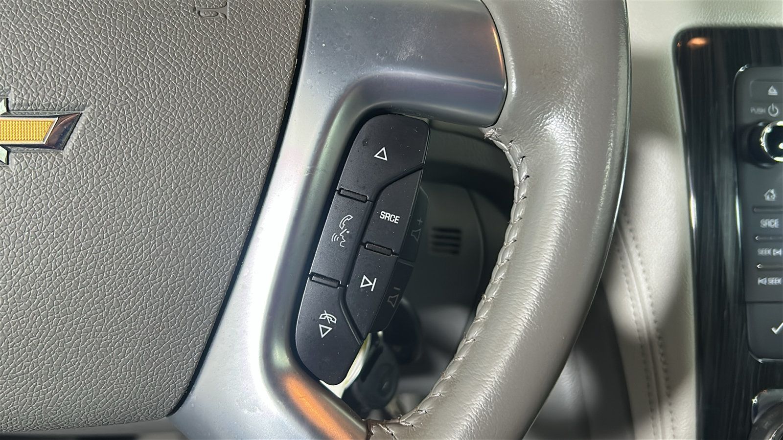 Used 2017 Chevrolet Traverse LT AWD/4WD image 21