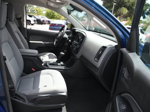 Used 2019 Chevrolet Colorado W/T w/ WT Convenience Package RWD image 19