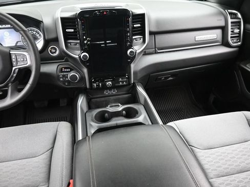 Used 2025 RAM 1500 Big Horn AWD/4WD image 15
