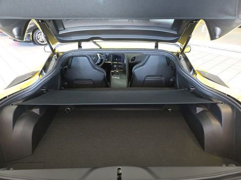 Used 2016 Chevrolet Corvette Z06 w/ 3LZ Preferred Equipment Group RWD image 30