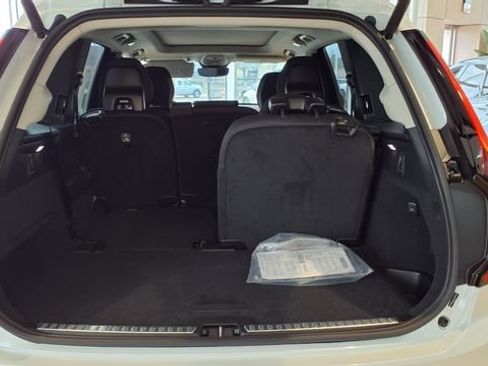 New 2026 Volvo XC90 B6 Plus w/ Protection Package AWD/4WD image 8