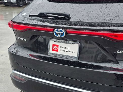 Certified 2023 Toyota Venza Limited AWD/4WD image 15