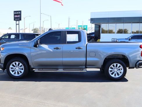 Used 2020 Chevrolet Silverado 1500 Custom w/ Custom Value Package image 5