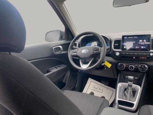 New 2026 Hyundai Venue SE image 14