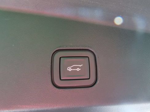 Certified 2024 Cadillac Lyriq Sport w/ LPO, Floor Liner Package AWD/4WD image 40