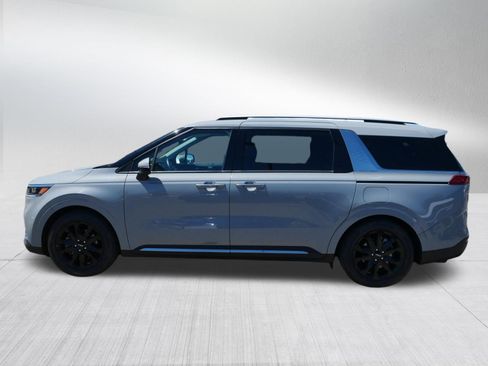 Used 2024 Kia Carnival SX Prestige FWD image 4