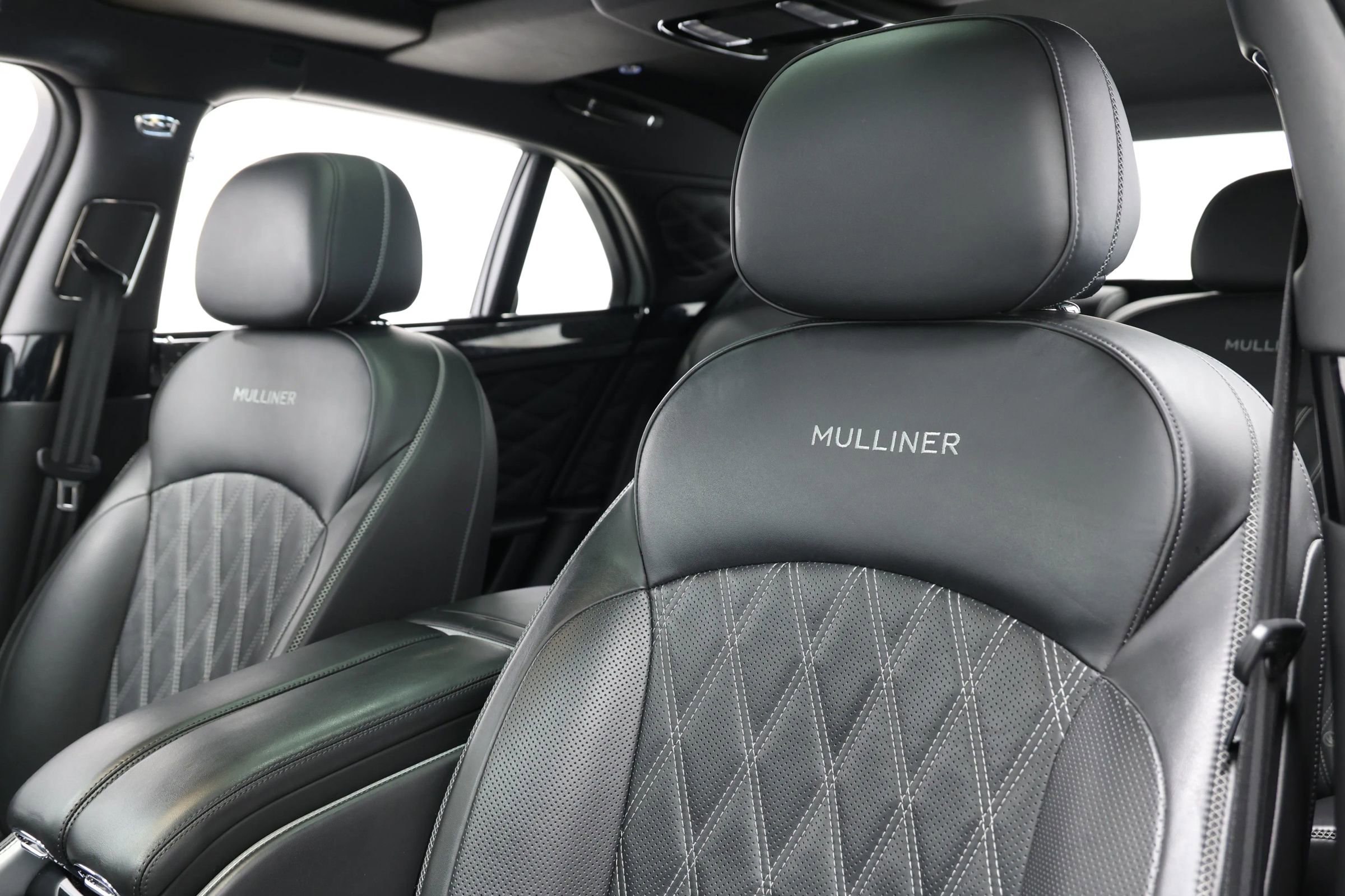 Used 2018 Bentley Mulsanne RWD image 21