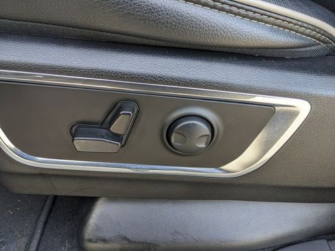 Used 2025 RAM 1500 Laramie image 49