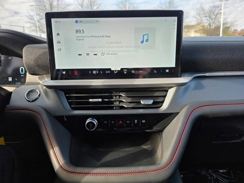 New 2026 Ford Explorer ST image 13