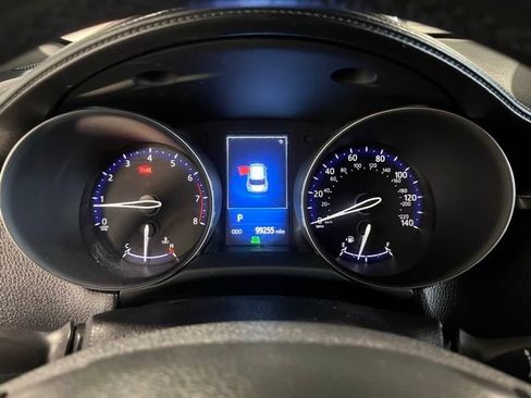 Used 2018 Toyota C-HR XLE image 26