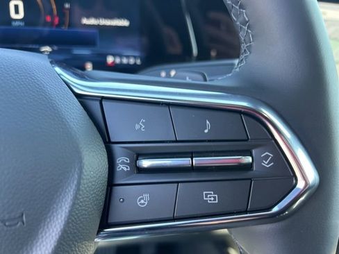 New 2026 Chevrolet Equinox LT w/ Safety and Technology Package FWD image 18