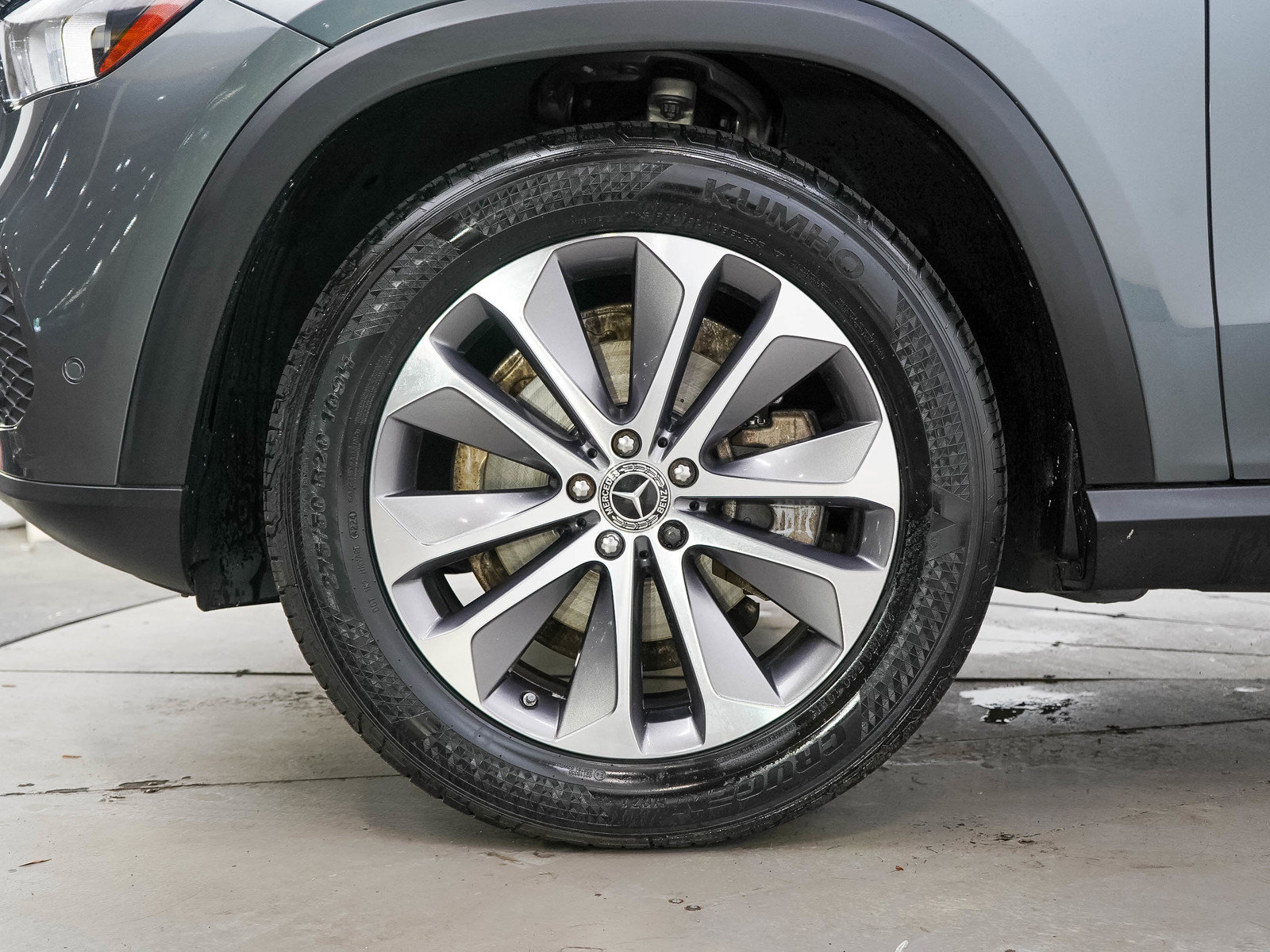 Used 2022 Mercedes-Benz GLE 350 4MATIC w/ Premium Package image 31