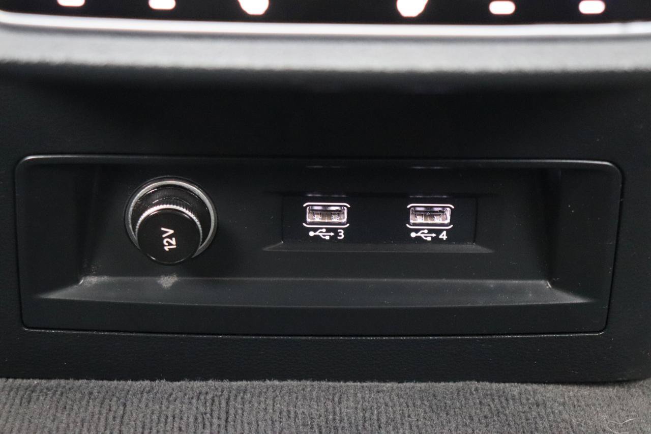 Used 2019 Audi Q8 Prestige AWD/4WD image 25