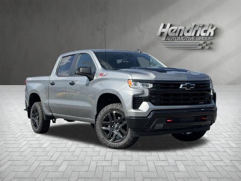 Used 2023 Chevrolet Silverado 1500 LT Trail Boss w/ Protection Package AWD/4WD image 2