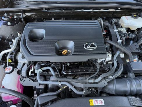 Used 2023 Lexus ES 300h w/ Premium Package image 32
