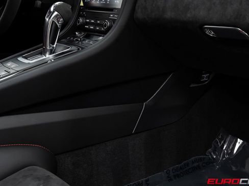 Used 2018 Porsche 911 GT2 RS image 44