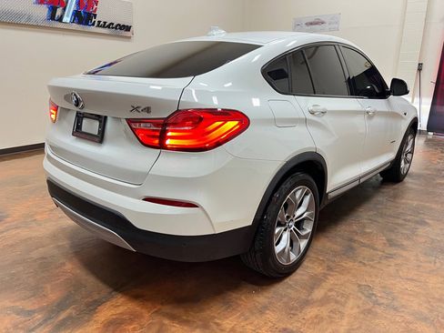 Used 2018 BMW X4 xDrive28i image 9