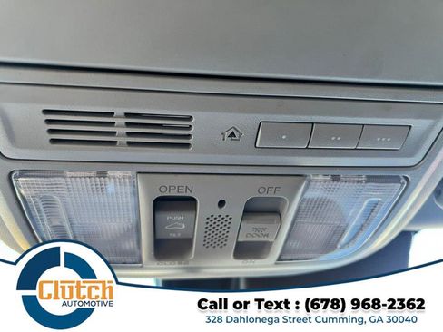 Used 2017 Honda Pilot Touring image 31