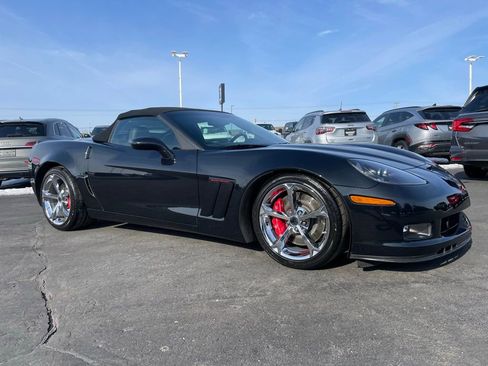 Used 2012 Chevrolet Corvette Grand Sport w/ 3LT Preferred Equipment Group image 3