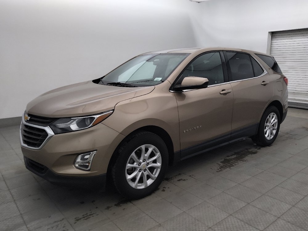Used 2018 Chevrolet Equinox LT FWD image 2