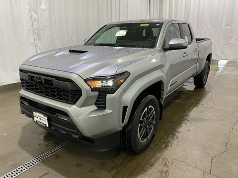 New 2026 Toyota Tacoma TRD Sport image 7