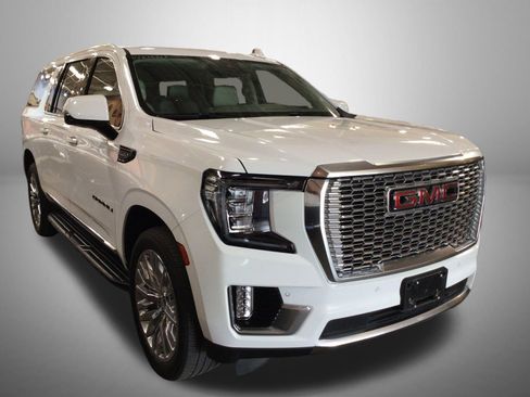Certified 2023 GMC Yukon XL Denali w/ LPO, Floor Liner Package AWD/4WD image 1