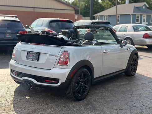 Used 2013 MINI Cooper S FWD image 6