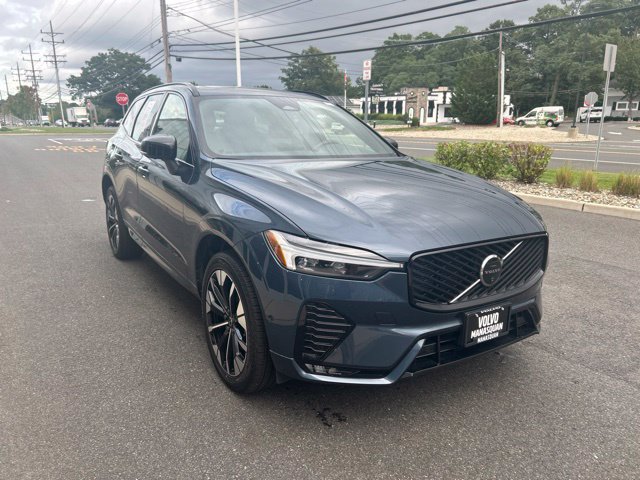Certified 2026 Volvo XC60 B5 Plus AWD/4WD image 6