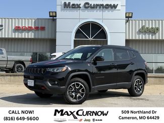 Used 2024 Jeep Compass Trailhawk image 1