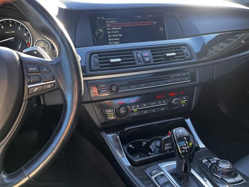 Used 2013 BMW 550i xDrive 550i xDrive AWD 4dr Sedan image 12