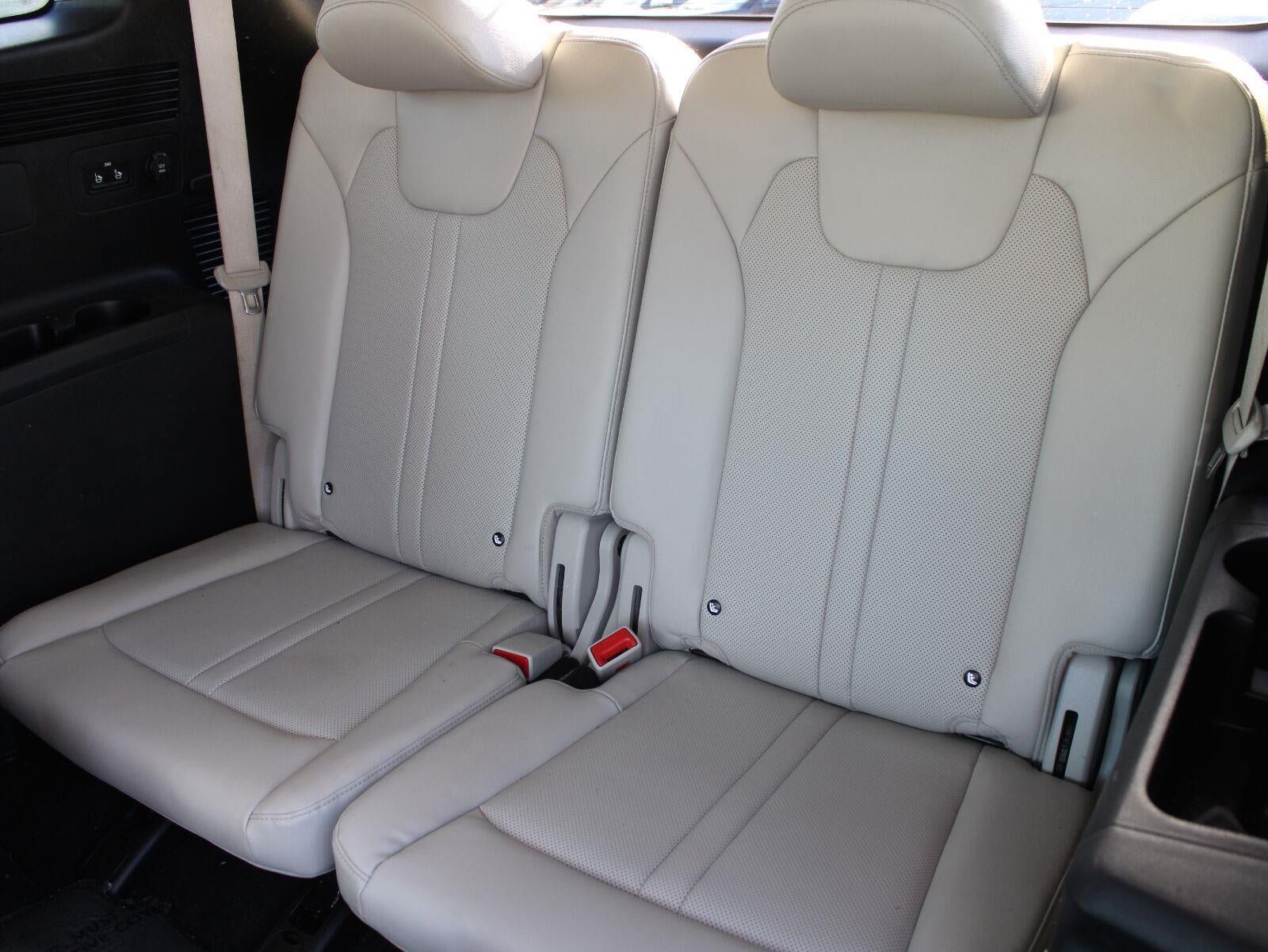 Used 2023 Kia Sorento SX Prestige w/ Panoramic Sunroof Package AWD/4WD image 20