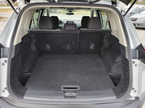 Used 2023 Nissan Rogue SV image 12