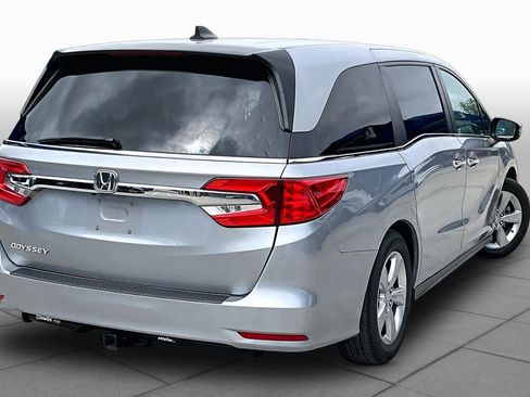 Used 2018 Honda Odyssey EX image 13
