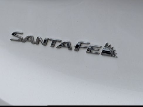 Used 2022 Hyundai Santa Fe Limited image 10