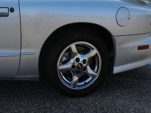 Used 1998 Pontiac Firebird Formula w/ Security Pkg image 13