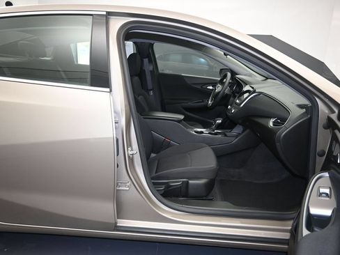 Certified 2024 Chevrolet Malibu LT FWD image 26