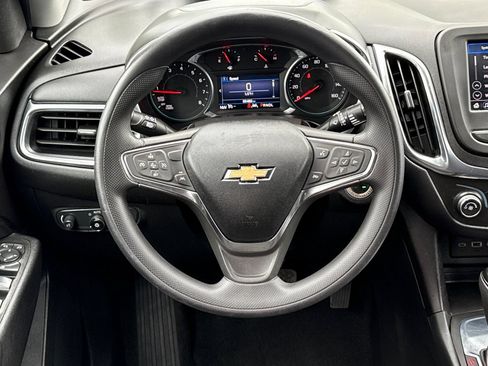 Used 2021 Chevrolet Equinox LT FWD image 15