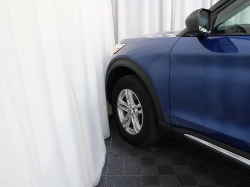 Used 2023 Ford Explorer XLT image 21