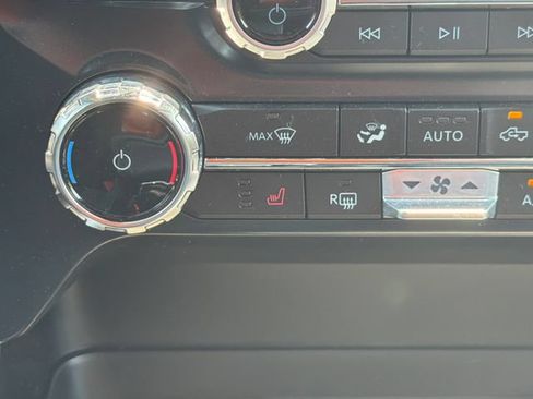 Used 2025 Ford F150 XLT w/ Equipment Group 302A MID AWD/4WD image 33