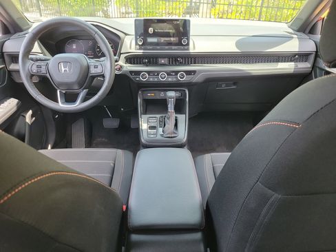 Used 2023 Honda CR-V Sport image 14