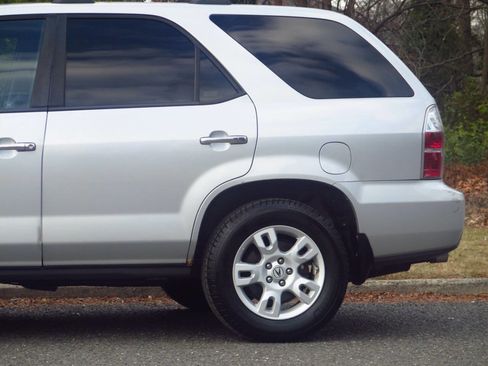 Used 2004 Acura MDX Touring image 17