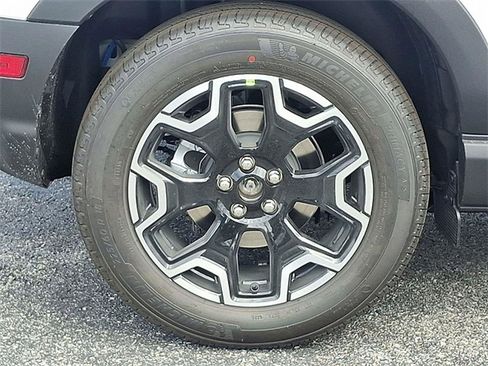 New 2025 Ford Bronco Sport Outer Banks w/ Outer Banks Tech Package+ image 5