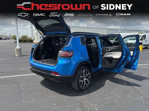 Used 2024 Jeep Compass Limited w/ Elite Group image 17