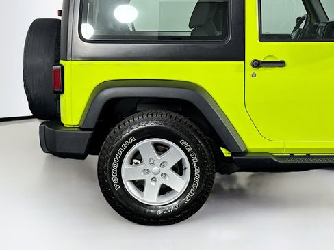 Used 2016 Jeep Wrangler Sport AWD/4WD image 39