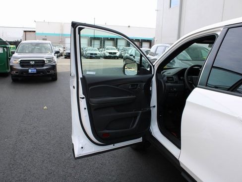 New 2026 Honda Ridgeline TrailSport image 18