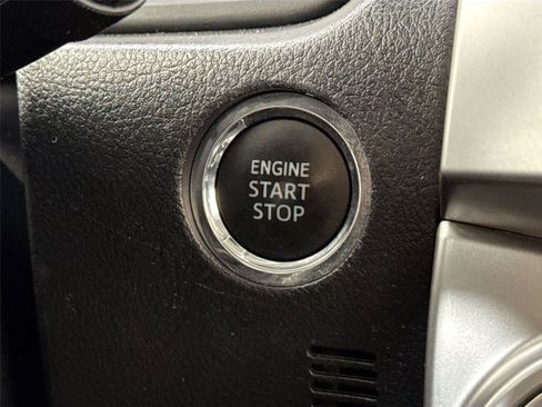 Certified 2024 Toyota 4Runner SR5 AWD/4WD image 20