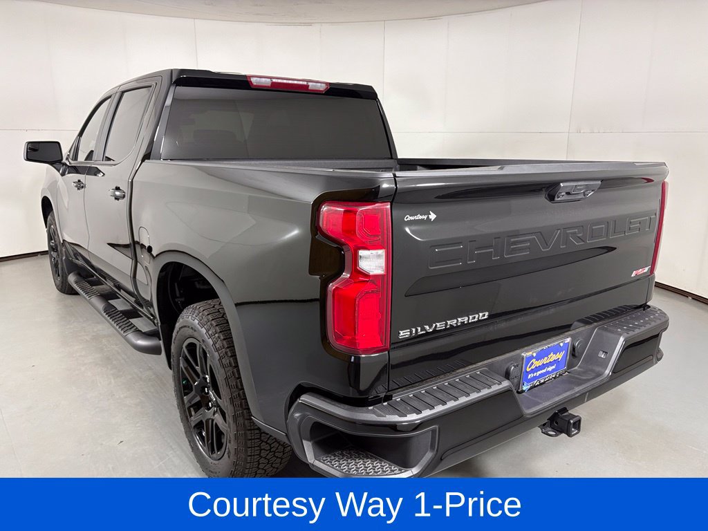 Used 2026 Chevrolet Silverado 1500 RST w/ RST Select Package RWD image 8