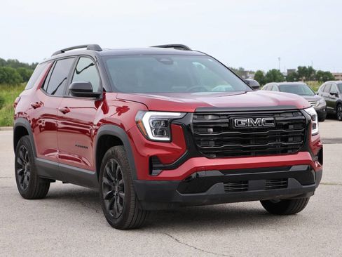 Used 2026 GMC Terrain Elevation w/ Elevation Premium Package AWD/4WD image 4