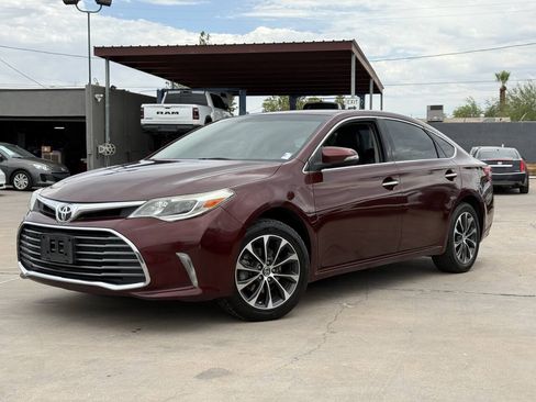 Used 2016 Toyota Avalon XLE FWD image 1