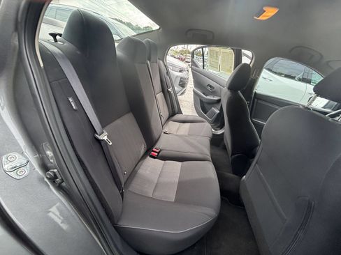 Used 2025 Nissan Sentra SV FWD image 34